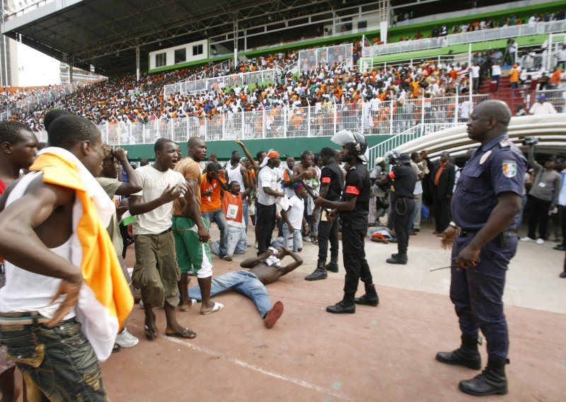 Tragedija u Abidjanu: 22 mrtva na stadionu