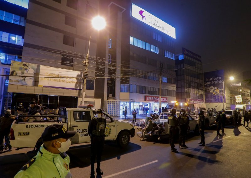Peru: Najmanje 13 mrtvih u stampedu u noćnom klubu nakon upada policije zbog korone