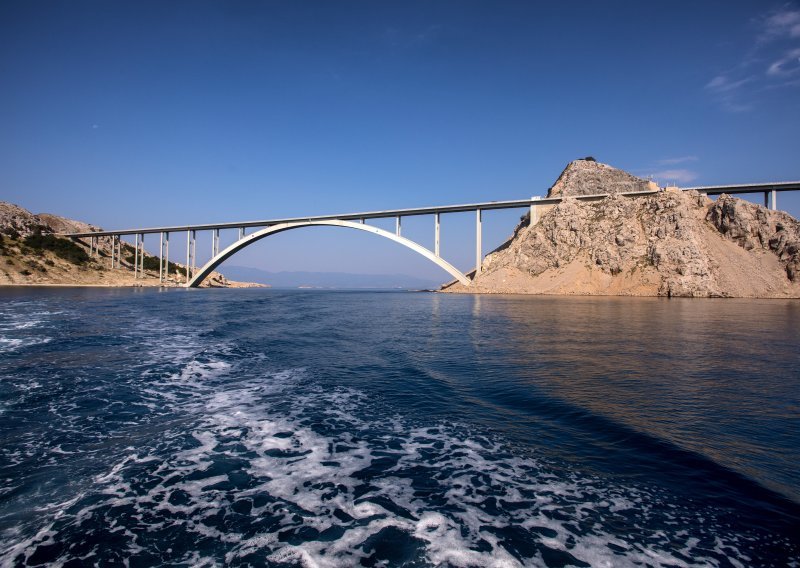 Počinje obnova Krčkog mosta, radovi će trajati dvije godine i stajati 44,6 milijuna kuna; očekuje se otežan promet