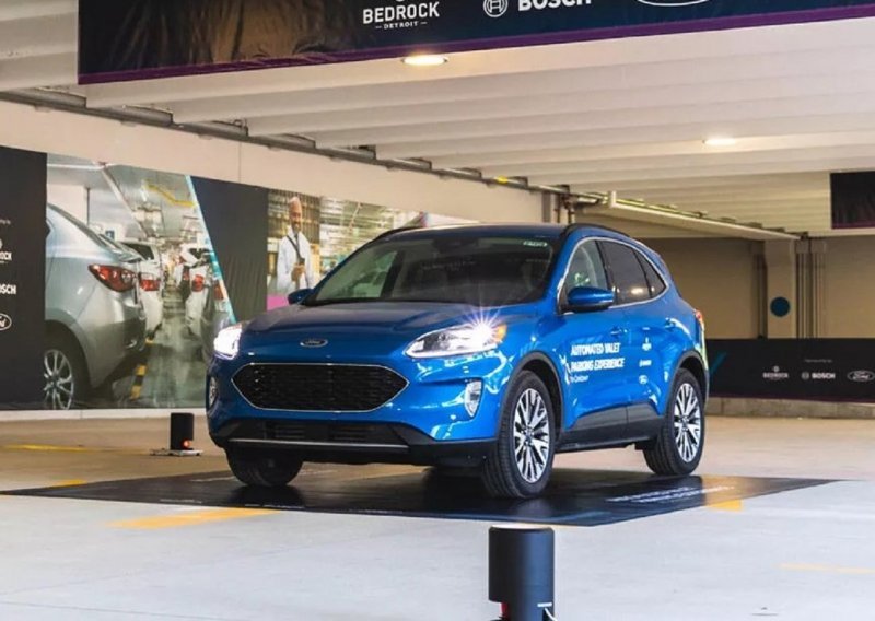 Automatizirano parkiranje u garažama; Ford, Bedrock i Bosch testiraju visoku tehnologiju koja olakšava parkiranje