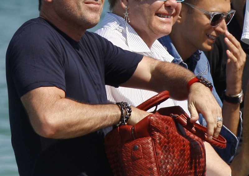 Elton John i David Furnish na krstarenju Azurnom obalom