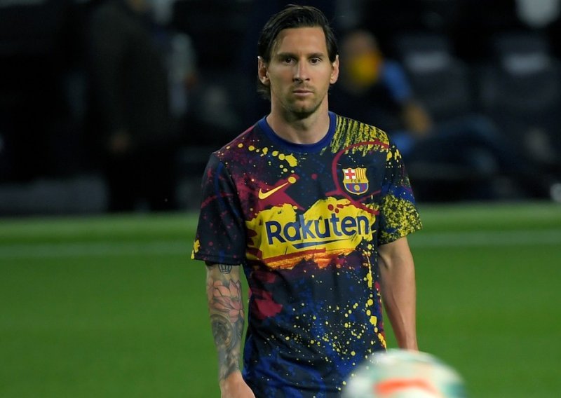 Leo Messi odlučio još malo živcirati čelnike Barcelone; ovim je potezom dao naslutiti što ih sve čeka