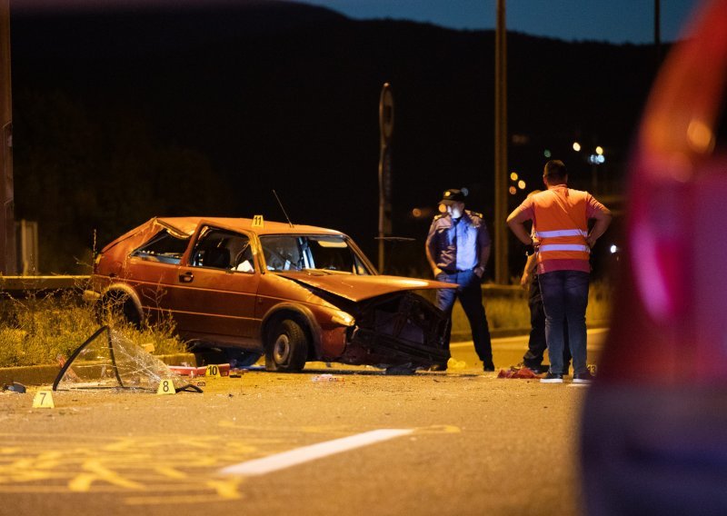 Vozač smrtno stradao u prometnoj nesreći kod Vrata Jadrana