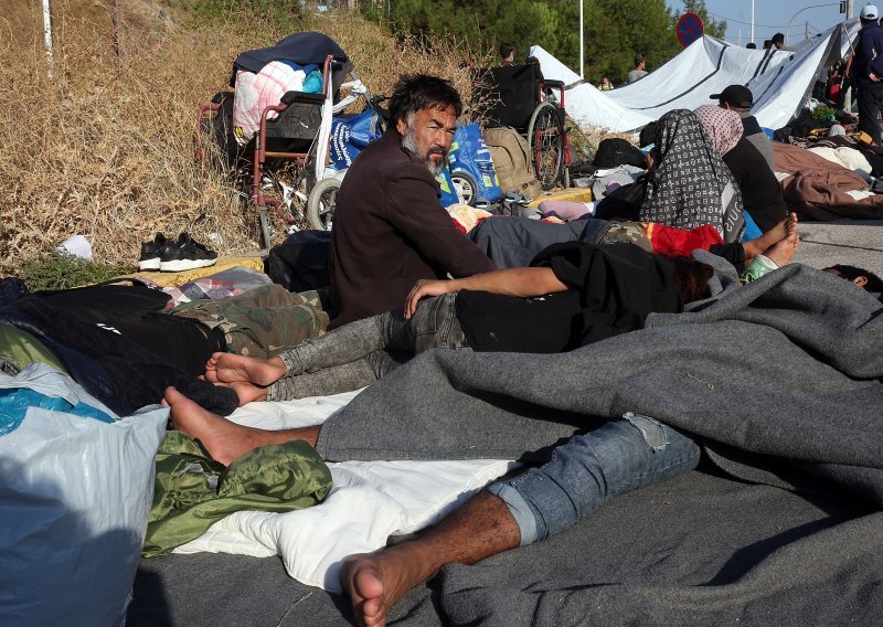 Više od 240 migranata zaraženo koronavirusom u novom logoru u Grčkoj