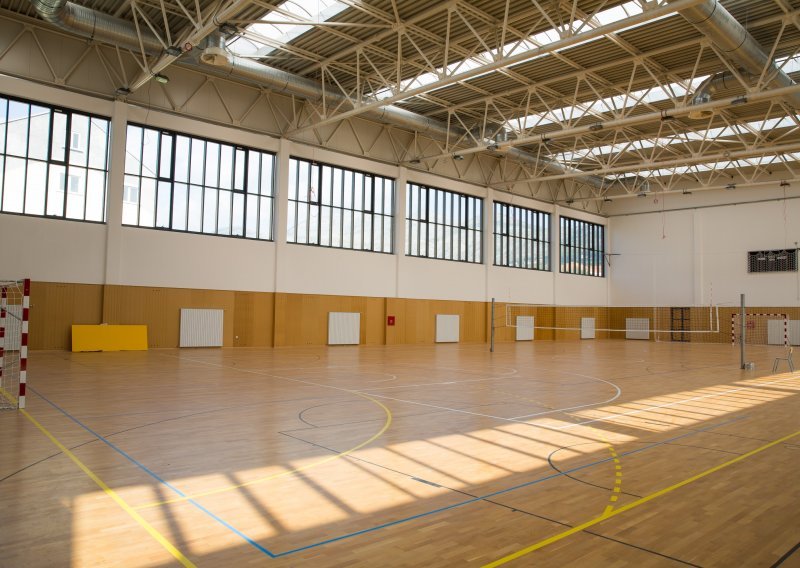 U Istri sportski klubovi mogu u školske sportske dvorane uz određene uvjete