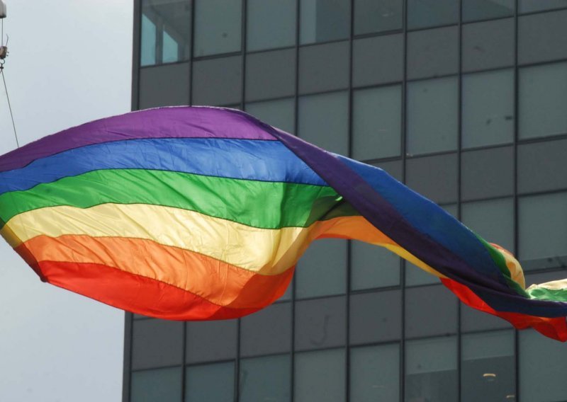 Josipovic receives organisers of Zagreb Gay Pride Parade
