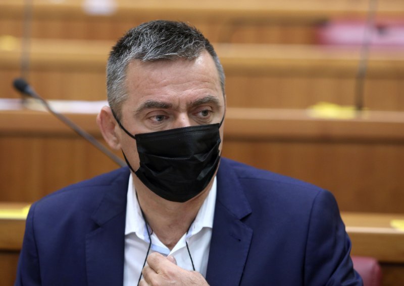 Mlinarić: Hrvatski logoraši nisu imali prigode kao Josipa Rimac dobivati plaću za svoje logorovanje 'šest plus šest'