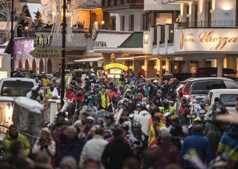 Austrija zabranila partijanje na skijalištima kako bi se spasila turistička industrija