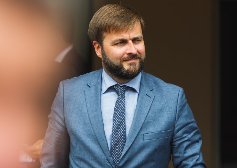 Ćorić: Jedina moja veza sa SDP-om je čišćenje nereda nakon Milanovićeve vlade