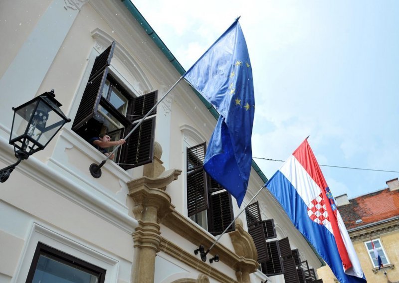 52% of Croatians support EU entry