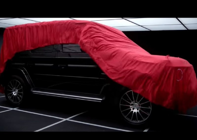 [VIDEO] Mercedes zaključio da G-klasi treba reklama; pogledajte jednu od najduhovitijih