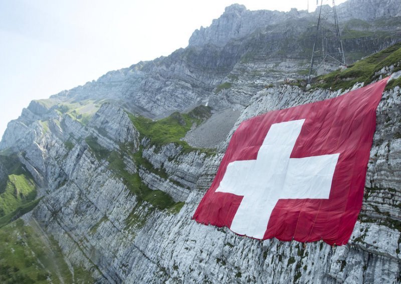 Švicarska vlada protiv inicijative za odgovorno poslovanje, boje se vala tužbi za kršenje ljudskih i radničkih prava