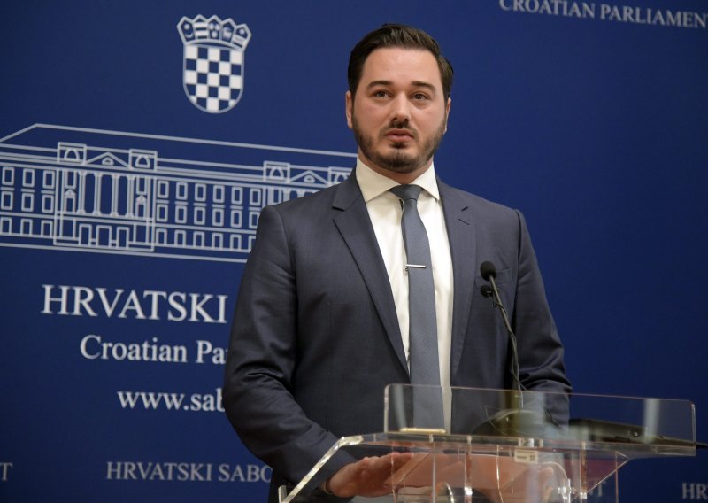 Zastupnik Milanović Litre poziva Vladu da pomogne povremenim prijevoznicima