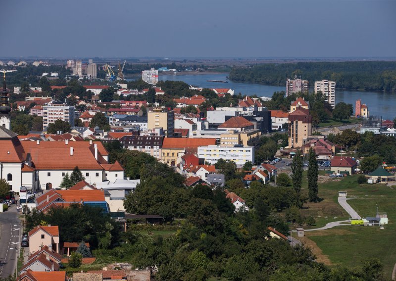 Većina zaposlenih u Ekonomskoj školi 'Vukovar' protiv izabrane ravnateljice
