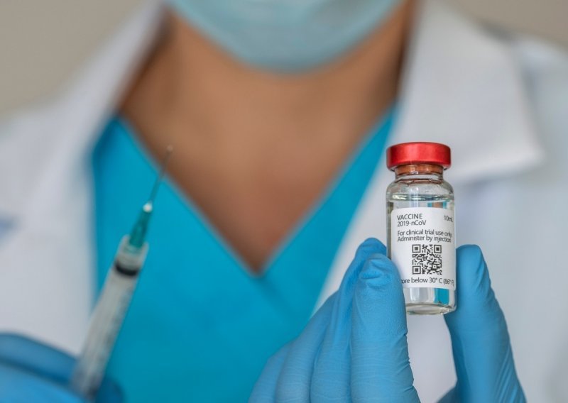 Prekretnica na pomolu: Oxfordsko cjepivo stvara snažan imunološki odgovor u starijih ljudi