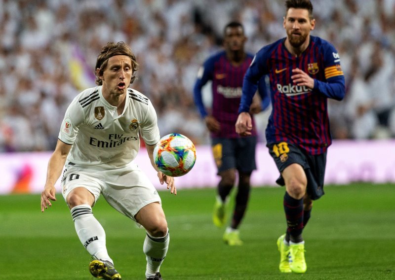 Real Madrid na Camp Nou srušio Barcelonu; Luka Modrić u završnici majstorskim potezom i pogotkom dokrajčio najvećeg rivala