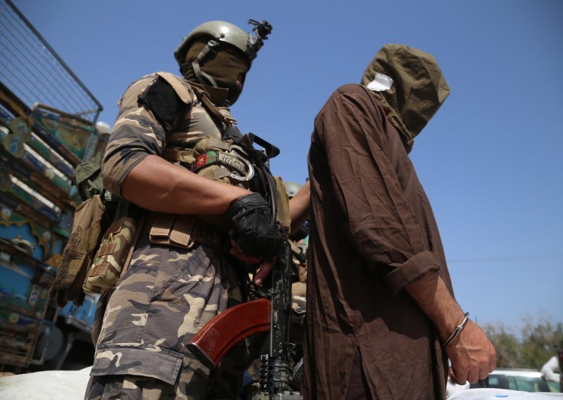 EU pozvao na prekid vatre u Afganistanu i prije uspjeha mirovnog procesa