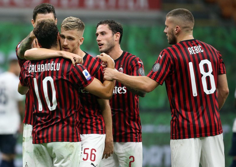 AC Milan se neočekivano našao u problemima; nakon odličnog ulaska u sezonu velika zvijezda narušila atmosferu i odbila novi ugovor