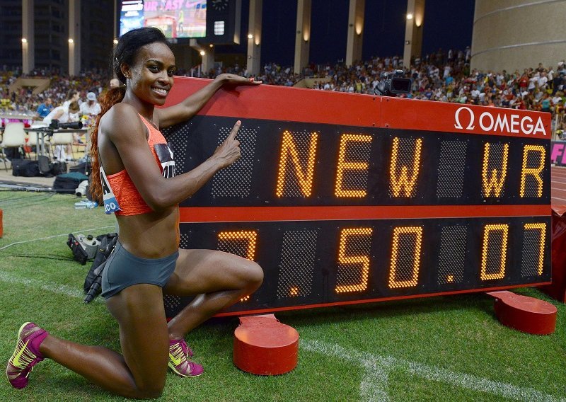 Srušila svjetski rekord na 1500m, star 22 godine!