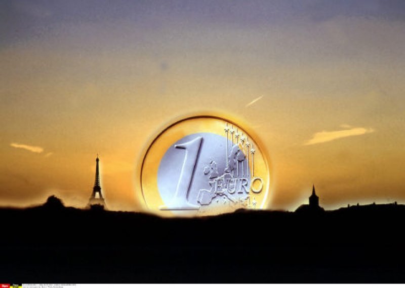 Euro na najvišoj razni u zadnjih sedam godina