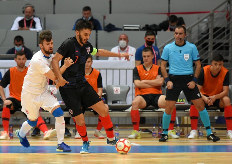 Hrvatska futsal reprezentacija remizirala sa Češkom; odluka o putniku na Svjetsko prvenstvo pada u Brnu
