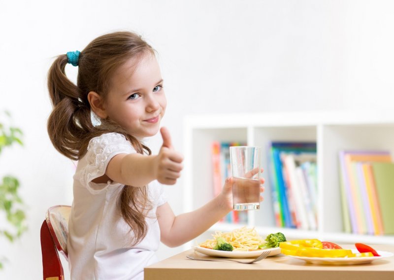 [VIDEO] Kako kod djece stvoriti zdrave prehrambene navike