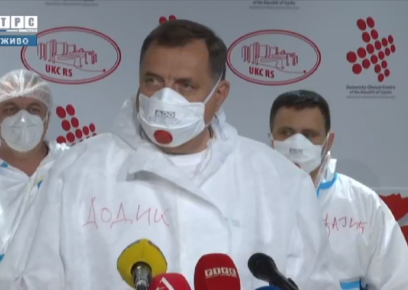 [VIDEO] Bizaran potez: Dodik u 'finišu' izborne kampanje u bolnici uz kamere obilazio zaražene koronavirusom, pa i one na respiratoru