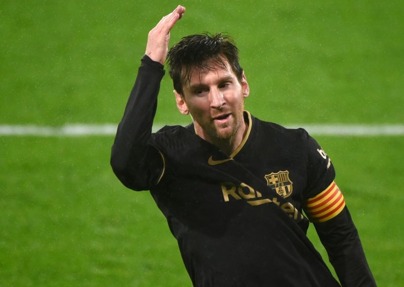 Ljutiti Leo Messi napokon je odgovorio kritičarima; ovako oštru reakciju nitko nije očekivao: Dosta mi je svega!