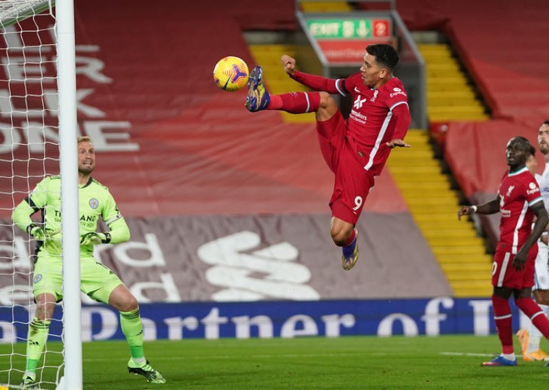 [FOTO] Desetkovani Liverpool lako se obračunao s Leicesterom; Diogo Jota ispisao povijest, a 'redsi' su se probili na vrh ljestvice