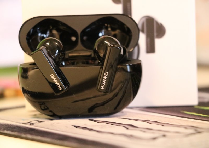 [FOTO] Huawei FreeBuds Pro: Bežične slušalice neobičnog izgleda s kvalitetnim poništavanjem buke
