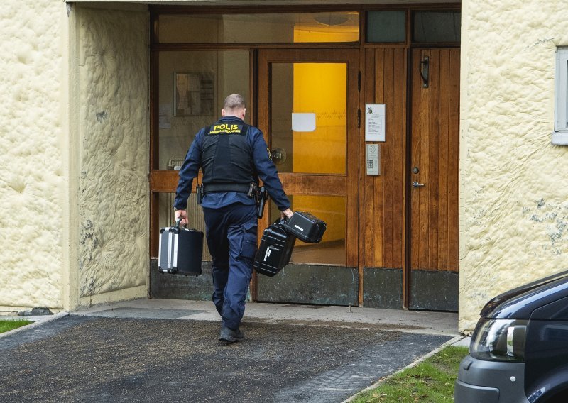 Starija Šveđanka optužena da je desetljećima držala sina u zatočeništvu