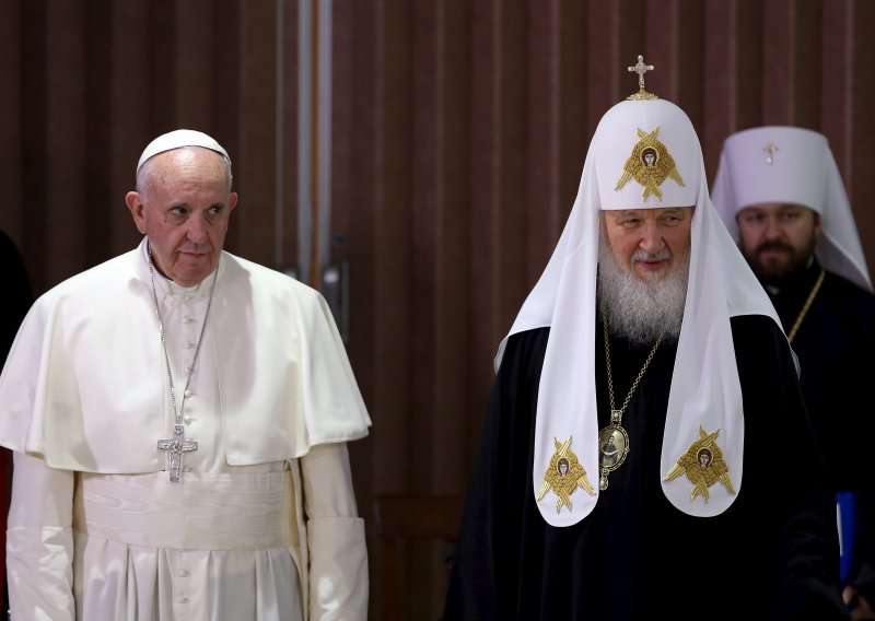 Papa Franjo i partijarh Kiril: Mi smo braća