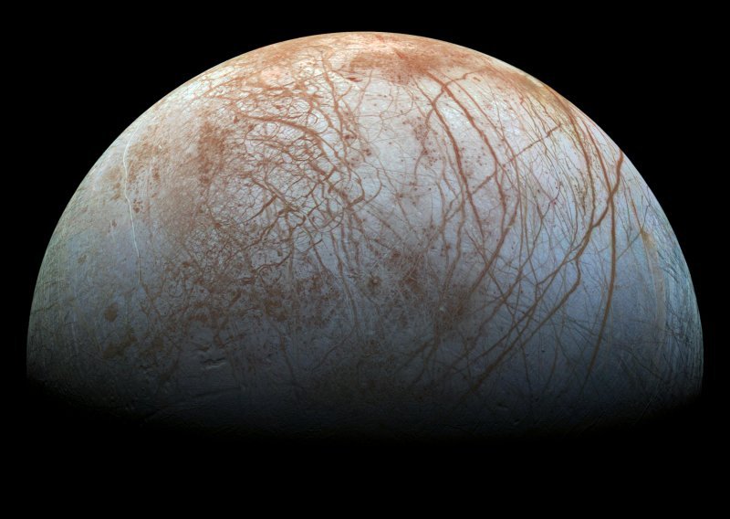 Znanstvenici su uz pomoć Hubblea otkrili nešto fascinantno - vodenu paru u atmosferi mjeseca Europe