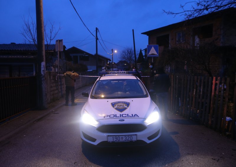 Dvojici napadača na policajce u Kozari putevima određen pritvor
