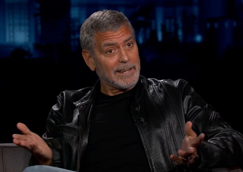 Nakon što je za potrebe uloge naglo izgubio 11 kilograma, George Clooney završio u bolnici