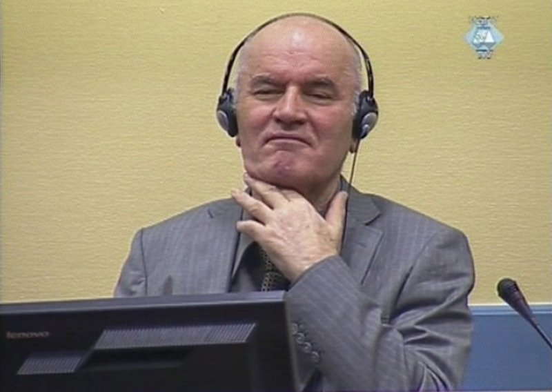 Mladic pleads not guilty to amended indictment