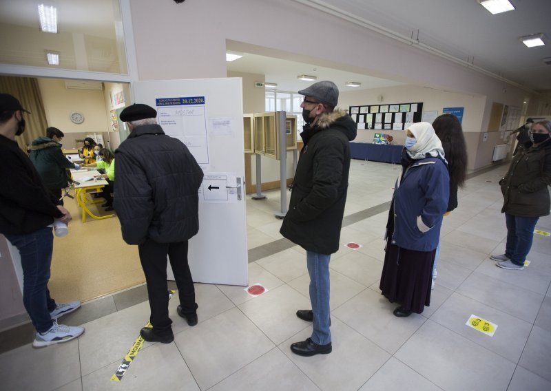 U Mostaru počela provjera rezultata nedjeljnih izbora
