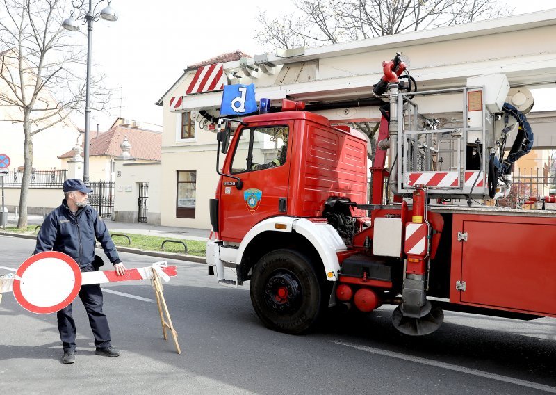 Zagrebački vatrogasci 370 puta intervenirali zbog posljedica potresa u gradu