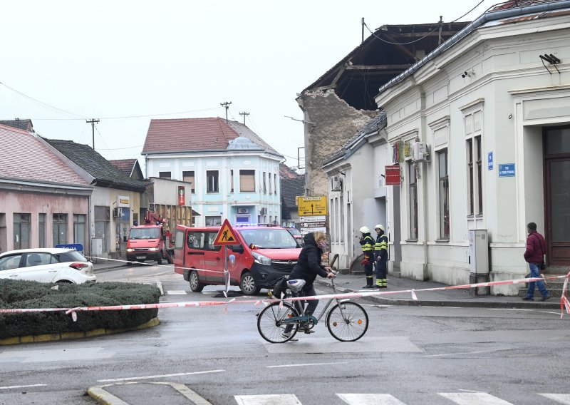 U Sisačko-moslavačkoj županiji dosad prijavljeno gotovo 35 tisuća oštećenih stambenih objekata