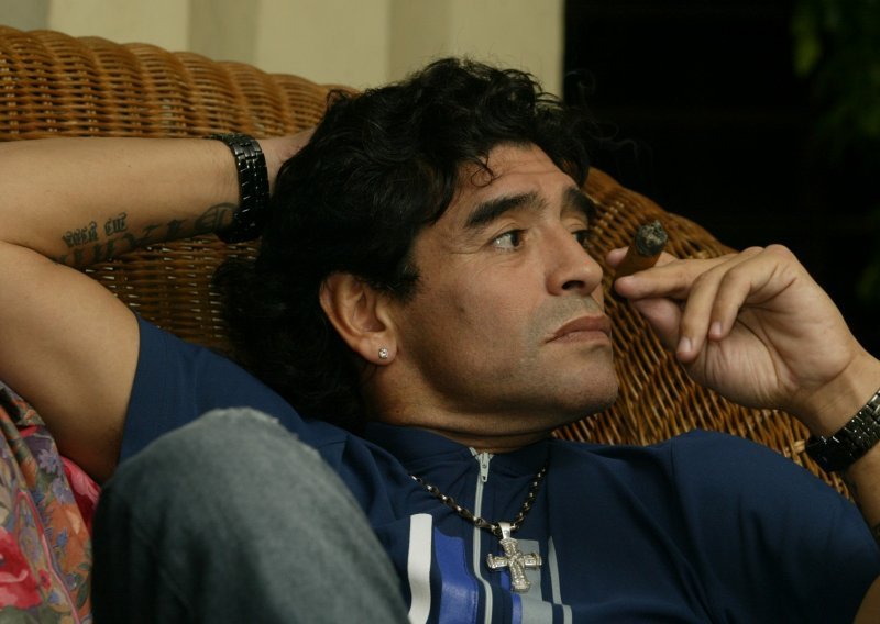 Diego Maradona svojim je nasljednicima priredio iznenađenje koje je izazvalo totalnu paniku; mislili su da se bore za milijune, ali...
