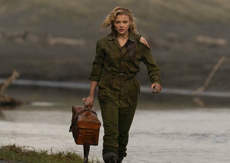 Blentav, ali silno zabavan film o Drugom svjetskom ratu: U 'Sjeni straha', muškarci su seksisti i nesposobne kukavice