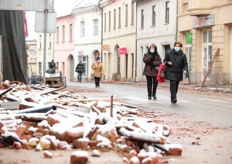 U Sisačko-moslovačkoj županiji još uvijek oko 10 tisuća nepregledanih objekata oštećenih u potresu