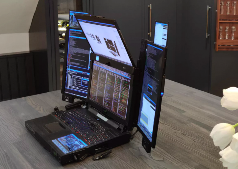 Ovaj čudovišni laptop pravi je san svih multitaskera: Dolazi sa čak sedam monitora