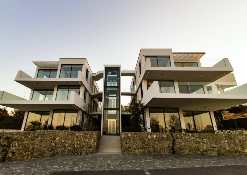 Arhitektonski luksuz s otoka Krka: Kuća s apartmanima osvaja izgledom i pametnim rješenjima