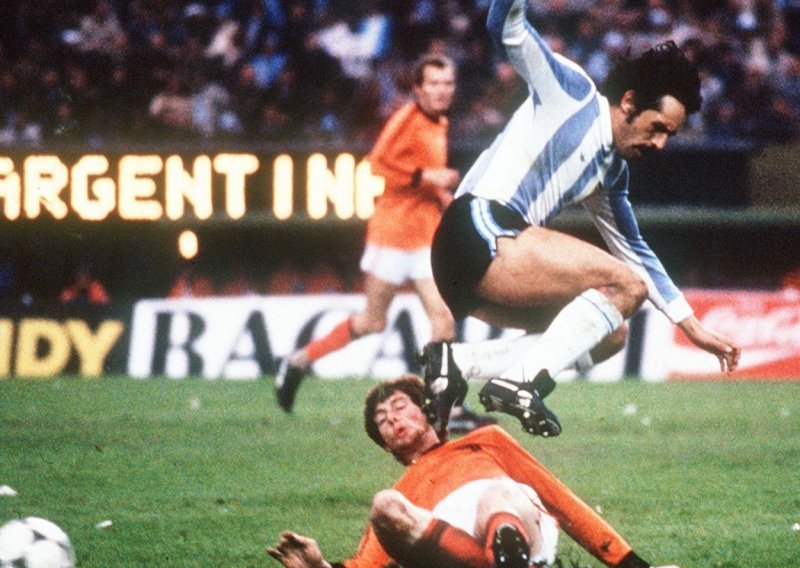 Argentinci se nisu oporavili ni od smrti Diega Maradone, a sada oplakuju još jednog svjetskog prvaka