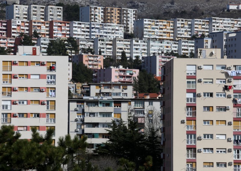U Rijeci u dvije godine tražene cijene stanova porasle za 16 posto, Dubrovnik osjeća posljedice slabe sezone