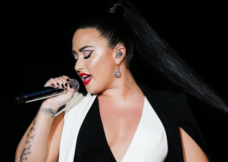Demi Lovato otkrila strašne detalje svog predoziranja nakon čega je doživjela tri moždana i jedan srčani udar