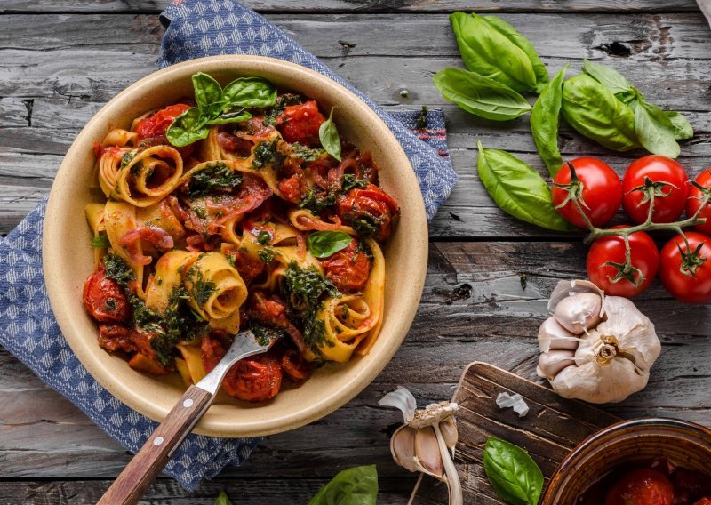 Recept koji je zaludio Instagram: Najukusnija tjestenina gotova u svega 10 minuta koja će vas osvojiti mirisom i okusom
