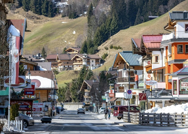 Gradić u Tirolu u karanteni; epidemiolozi zabrinuti brzinom širenja zaraze
