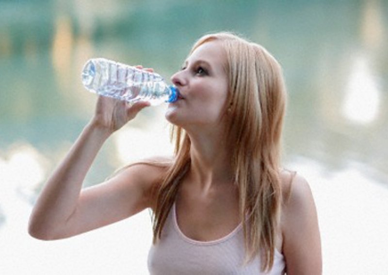 Voda u bocama može izazvati rak?